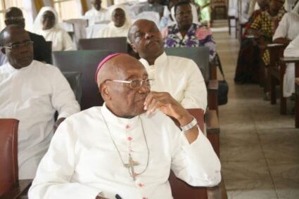 Les évêques se prononcent sur la situation de Mgr Kpodzro